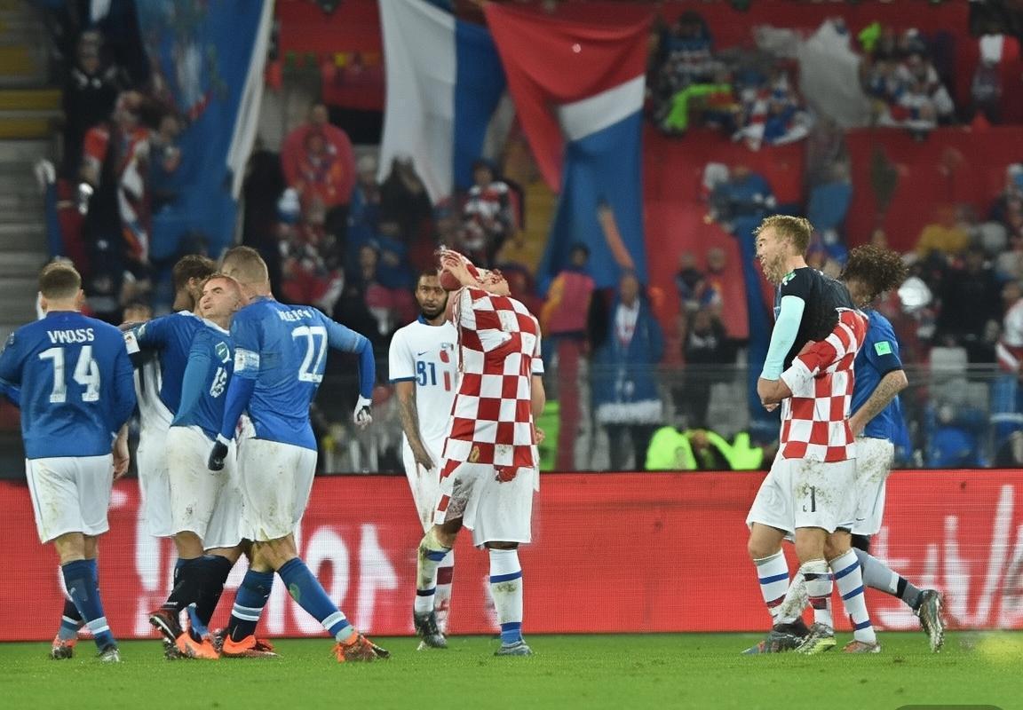 2016欧洲杯预选赛意克之战：1-1平局背后的战术对决(图4)