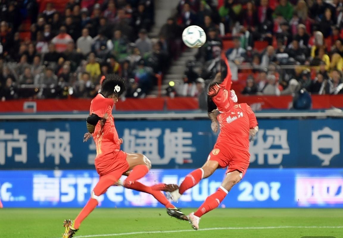 2019建业VS湖北：激情对决，战术博弈与足球文化升华(图3)